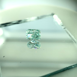 0.52-Carat CUS Diamond