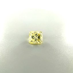 0.76-Carat RA Diamond