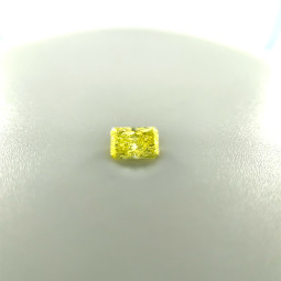 0.32-Carat RA Diamond