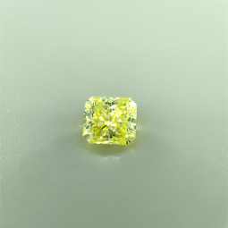 0.4-Carat RA Diamond