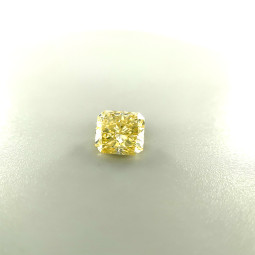 0.57-Carat CUS Diamond