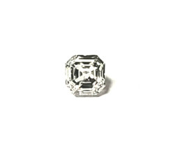 0.46-Carat EM Diamond